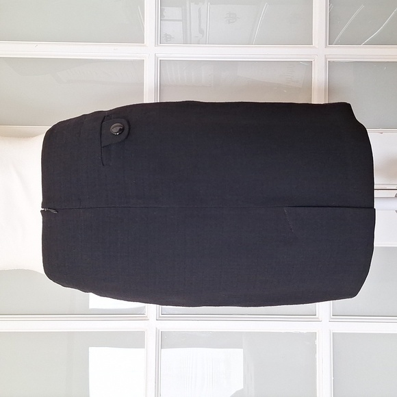 LIKE NEW Banana Republic Black Wool Skirt Size 2 - Picture 3 of 13